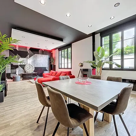 Loft Terrasse Avec Proche Centre Historique Apartment Montlucon